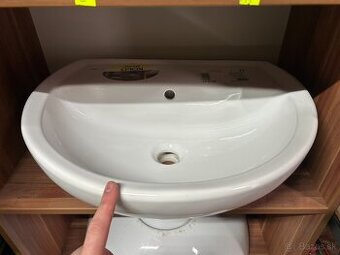 3x Kúpeľňové umývadlo (KOLO, ELITA, CERSANIT) – 2x nové, 1x