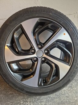 Hyundai tucson disk a pneumatika 245/45 r19