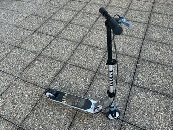 Kolobezka Oxelo Mid5