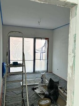 🎨 MAĽOVANIE BYTOV, DOMOV A KANCELÁRIÍ