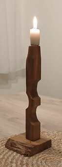 Drevený svietnik