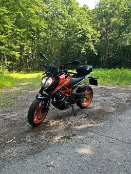 KTM 390 Duke