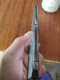 Samsung Galaxy z Flip 4 - 1