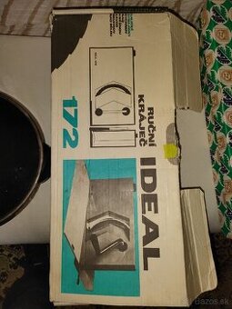 Ideál 172 Retro krájač