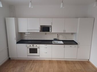 Kuchynská linka IKEA vrátane spotrebičov