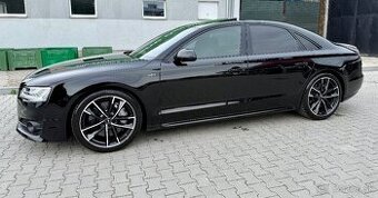 Audi S8 Plus 4.0TFSI 605ps