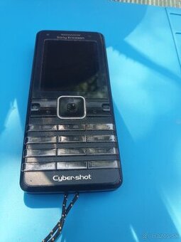 Sony Ericsson k770i