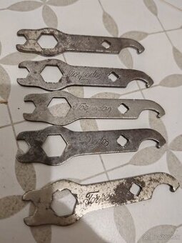 Kľúče Torpedo na starý historický bicykel - 1
