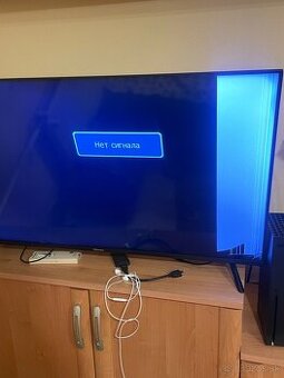Predám pokazený TV Hisense – poškodený displej