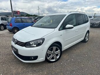 Volkswagen Touran 2.0 TDI Premium Highline DSG