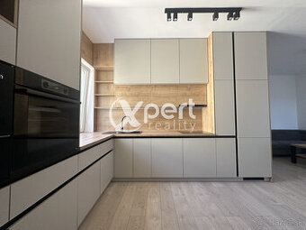3 - Izbový byt na prenájom s parkovacím miestom