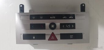 Panel klimatizécie a ventilácia