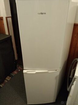 Chladnicka s mraznickou