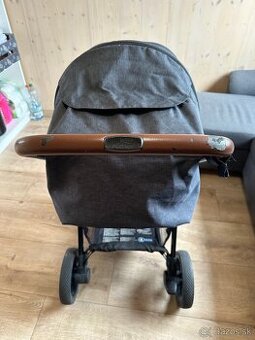 Používaný kočík britax romer