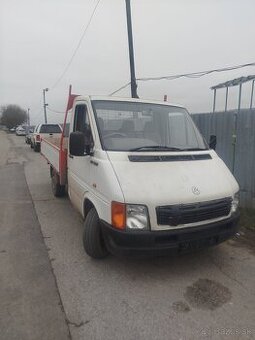 Rozpredám vw lt35. 2.5 tdi