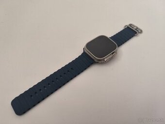 apple watch Ultra 2 49mm / Batéria 93%