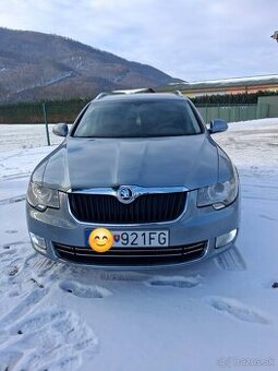 Škoda Superb TDI combi  2011