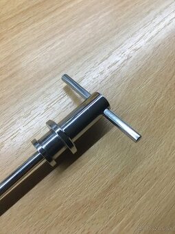 Šroub tuhosti řízení jawa