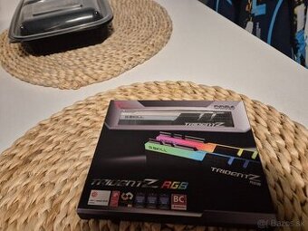 G-Skill TridentZ RGB DDR4 32GB Kit 3200Mhz CL16