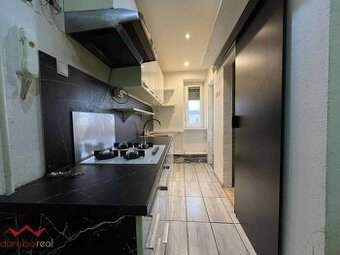 3- izbový byt /62m2/ s dvoma pivnicami, Komárno