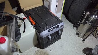 Kompresorová chladnička Zion