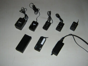 Predám napájacie zdroje - trafa 4,5 V, 12 V, 19 V, 20 V