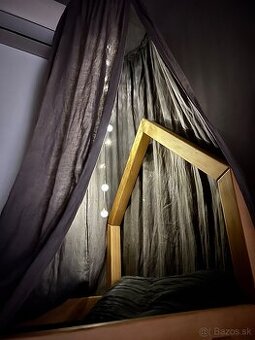 Domčeková posteľ 90x200 komplet aj s baldachýnom a matracom