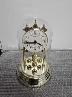 Stolové hodiny  na baterku...