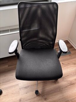 Kancelárska stolička