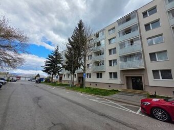 REZERVOVANÉ. 2 iz.byt s logiou Nová Dubnica.