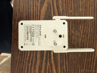 Wi-Fi extender TP-Link TL-WA860RE