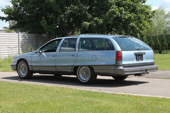 1992 Oldsmobile Custom Cruiser 5.0 V8