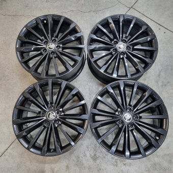 Hliníkové Škoda disky 5x112 R19 8J ET44