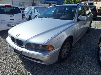 BMW 525i Touring 141kw Manuál