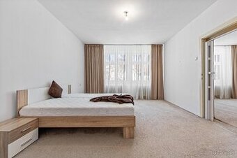 Prenajmem 2-izbový byt – Palisády, Staré Mesto s parkovaním