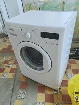 Predám práčku Whirlpool 6kg 1200rpm