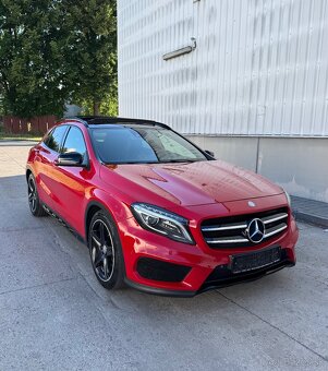 Mercedes-Benz GLA 220 4-MATIC AMG AT 125kw