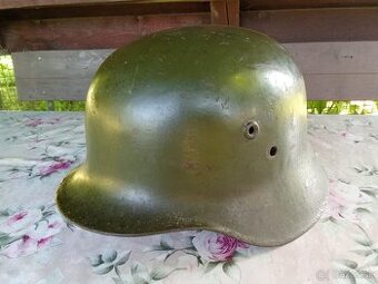 Madarska prilba ww2