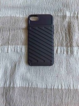Obal zadný na Iphone 7/8/SE 2020/2022 čierny odolný