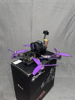 FPV dron - EACHINE WIZARD X220