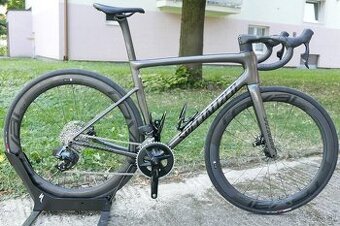 Predám cestný bicykel Specialized Tarmac SL8 Expert 2024