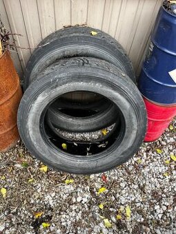 295/60R22,5