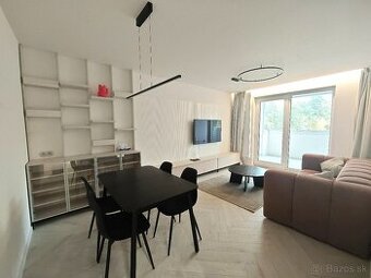 2-izbový byt na prenájom, Centrum, Martin