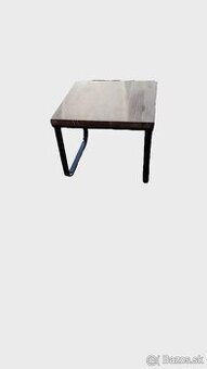 konferenčny stolik 60x60