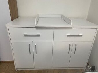 Prebaľovacia komoda