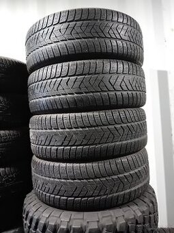 235/65R17 Zimné pneumatiky Pirelli - 1