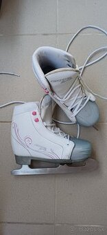 predám dievčenske korčule