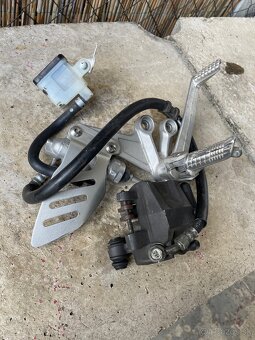 Set zadnej brzdy na Suzuki