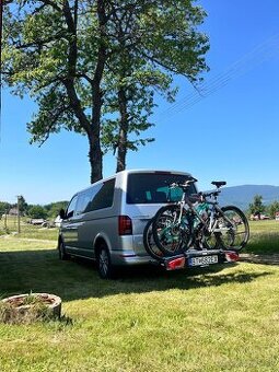 Nosič bicyklov na ťažné zariadenie Thule 3+1 bicykel