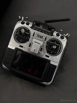 Vysielač Radiomaster TX16S